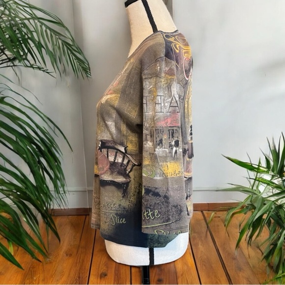 Jess & Jane Cafe Latte Window Graphic Top - Small - Made in USA - Picture 4 of 15